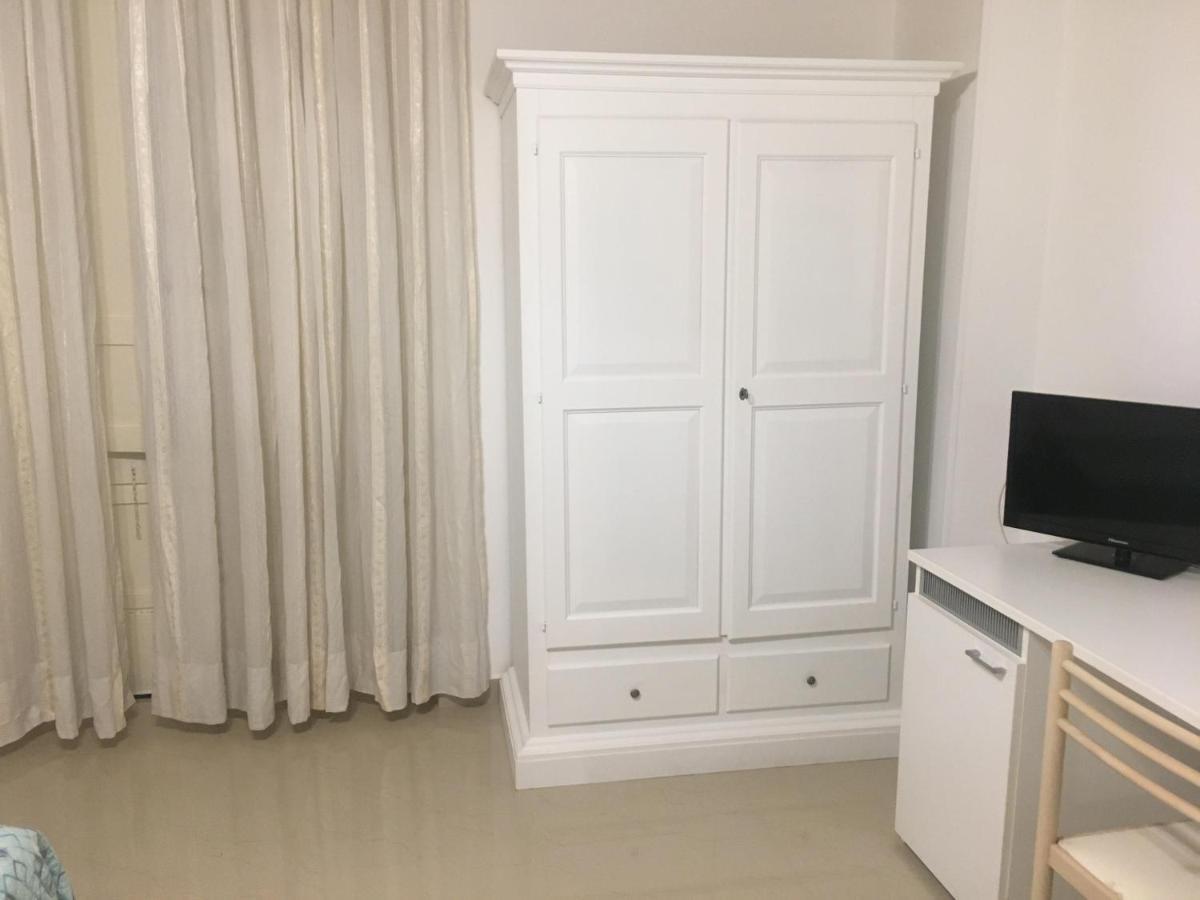 Stelmalu' Hotel Novoli Bagian luar foto