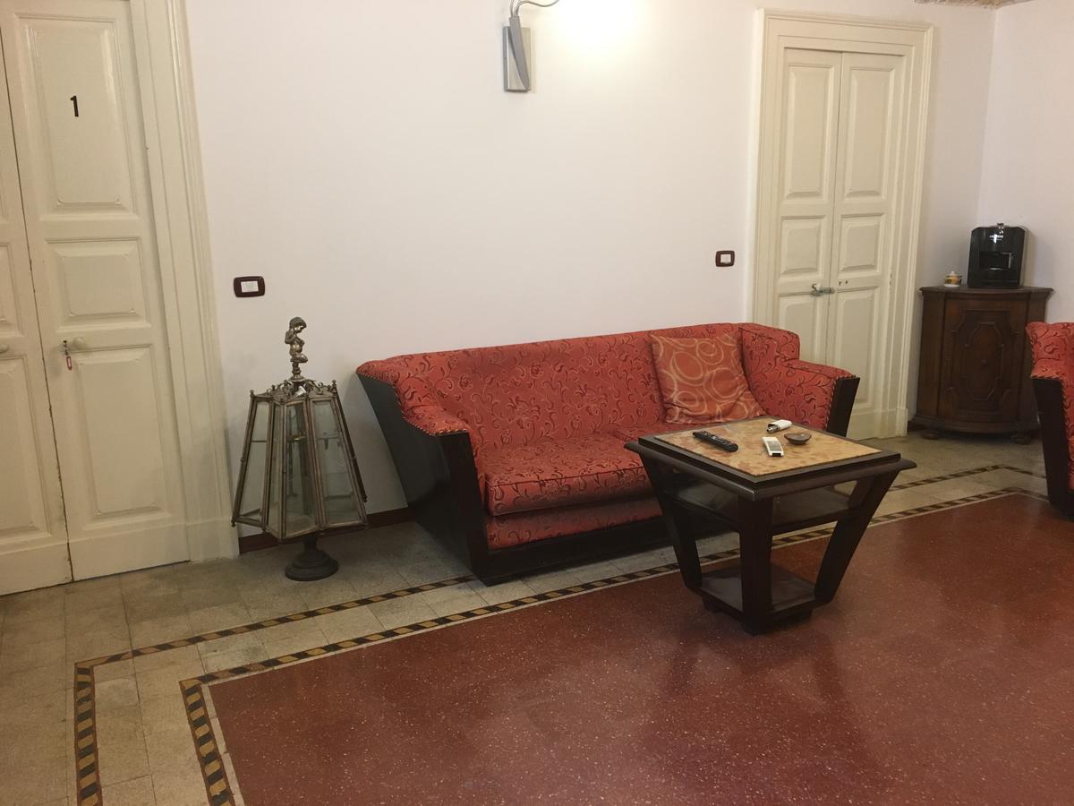 Stelmalu' Hotel Novoli Bagian luar foto