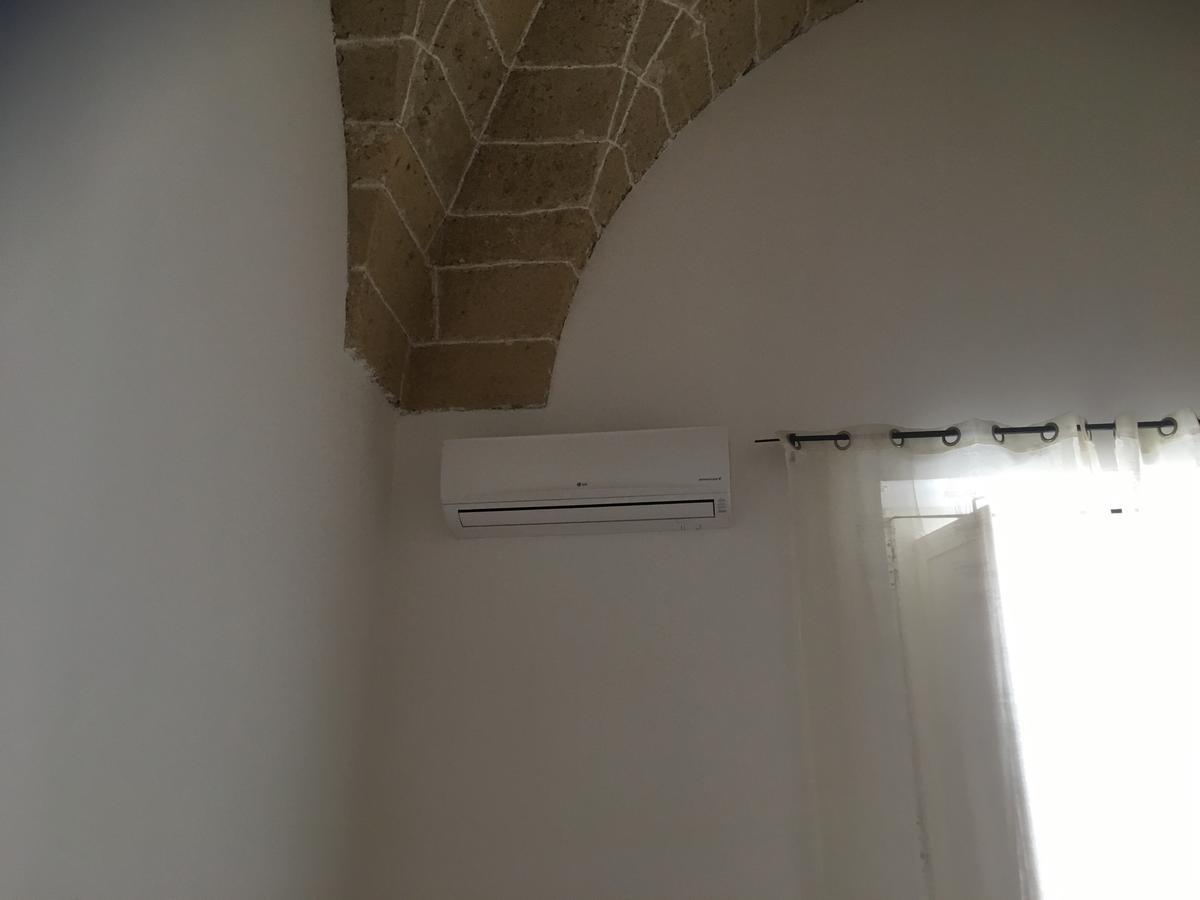 Stelmalu' Hotel Novoli Bagian luar foto