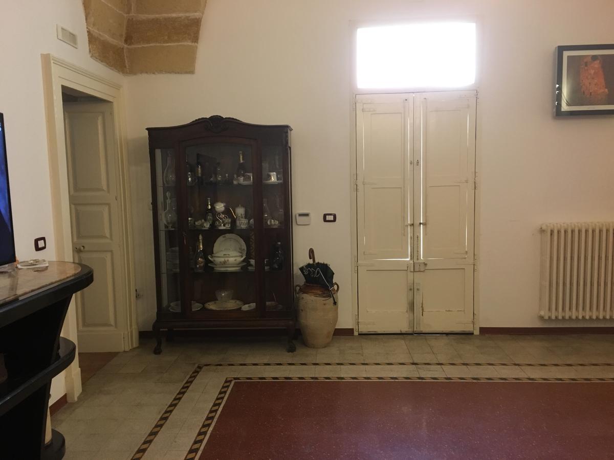 Stelmalu' Hotel Novoli Bagian luar foto